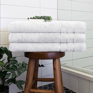 Cariloha White Bamboo Bath Sheets